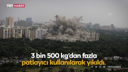 Hindistan'ın `ikiz kule`si patlayıcıyla yıkıldı