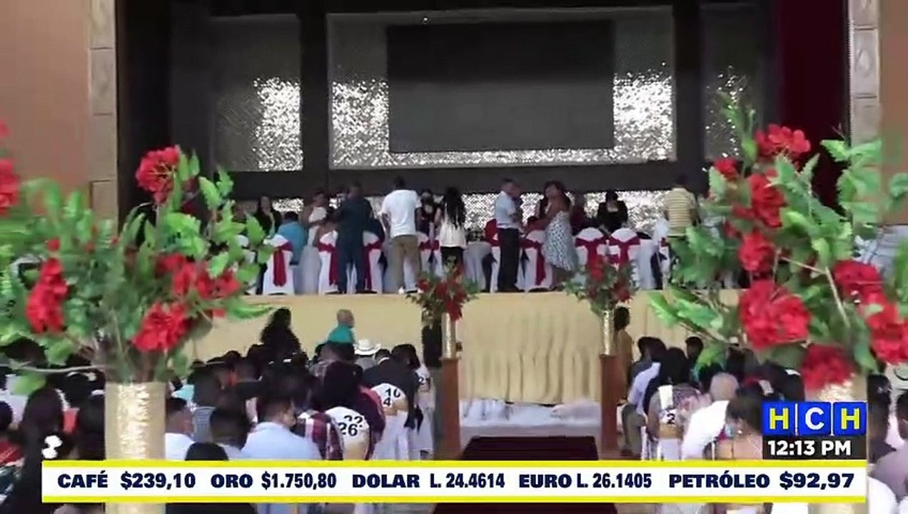 ¡Que viva el amor! 55 parejas se dieron el "si acepto" en las bodas gratis municipales en Siguatepeque