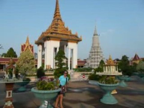 Le Fil Rouge de Phnom Penh - Pagode d Argent - Cambodge