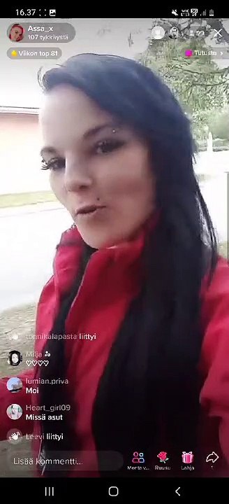 Live 250822