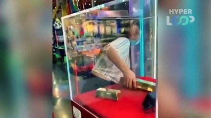 25 LUCKIEST PEOPLE CAUGHT ON CAMERA