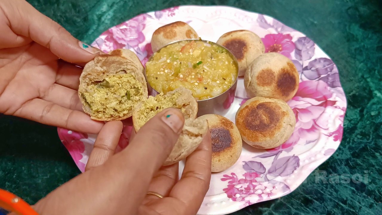 कुकर में बनाये लिट्टी चोखा | Litti chokha in Pressure Cooker | Litti Chokha Recipe | mina ki rasoi