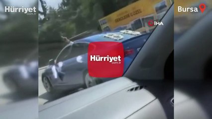 Gelin arabasından havaya 15 el ateş açtı