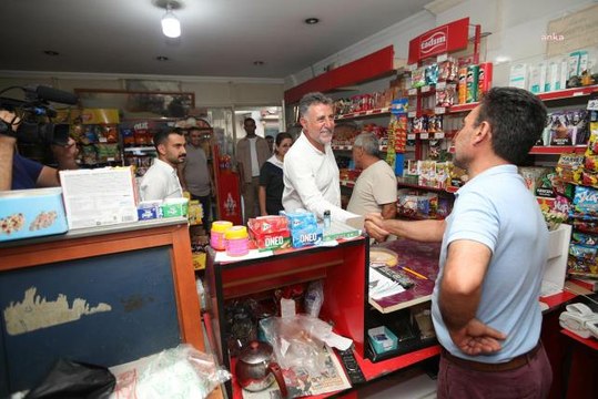 İzmir yerel haberi: Bayraklı Belediye Başkanı Sandal, Onur Mahallesi'ni Ziyaret Etti