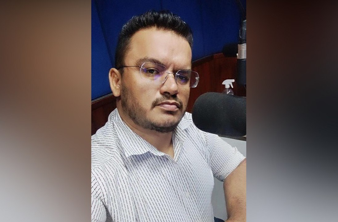 Na véspera do aniversário, radialista de Uiraúna é vítima de assalto na frente do filho de 5 anos