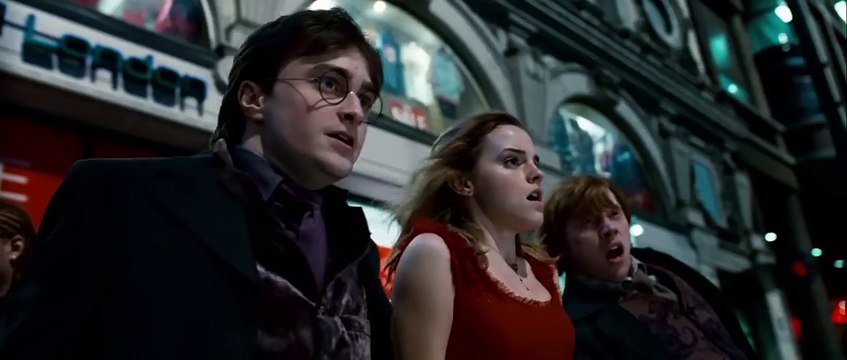 Harry Potter et les Reliques de la mort : 1ère partie Bande-annonce (EN)
