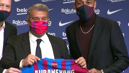 Roban con armas al jugador del FC Barcelona Aubameyang en su casa de Castelldefels