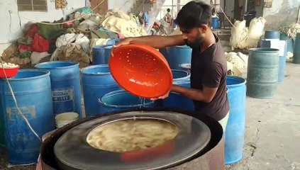 कालीन से शुरू हुआ टोंक का नमदा सजावटी सामान तक सिमटा