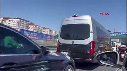 Cezaevinden tahliye olan Gülşen evine geldi