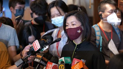 Bonde elétrico histórico de Hong Kong reabre