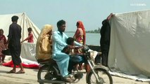 Piogge monsoniche e inondazioni: un terzo del Pakistan è sommerso