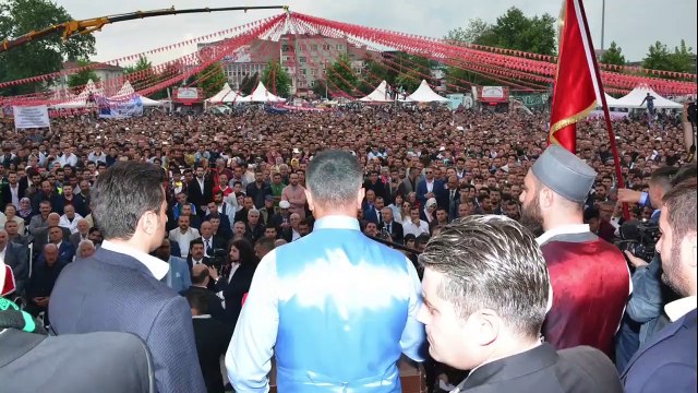 İsmail Türüt, Sedat Peker’e türkü yazdı: Reisim sen gideli, deli gibiyim deli