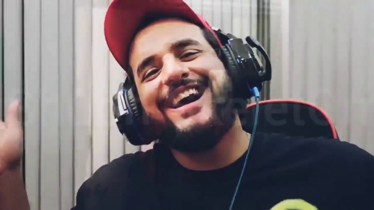 Skeletons_Roasting_@Fukra_Insaan_|_@Shubh_SkeletOn(720p)