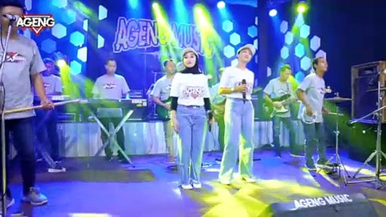 BUIH JADI PERMADANI - DUO AGENG (Indri x Sefti) ft Ageng Music