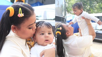 Bharti Singh की बेटे Gola की Media के साथ मस्ती, ऐसे सबसे मिलाया, Funny Video viral! *TV FilmiBeat