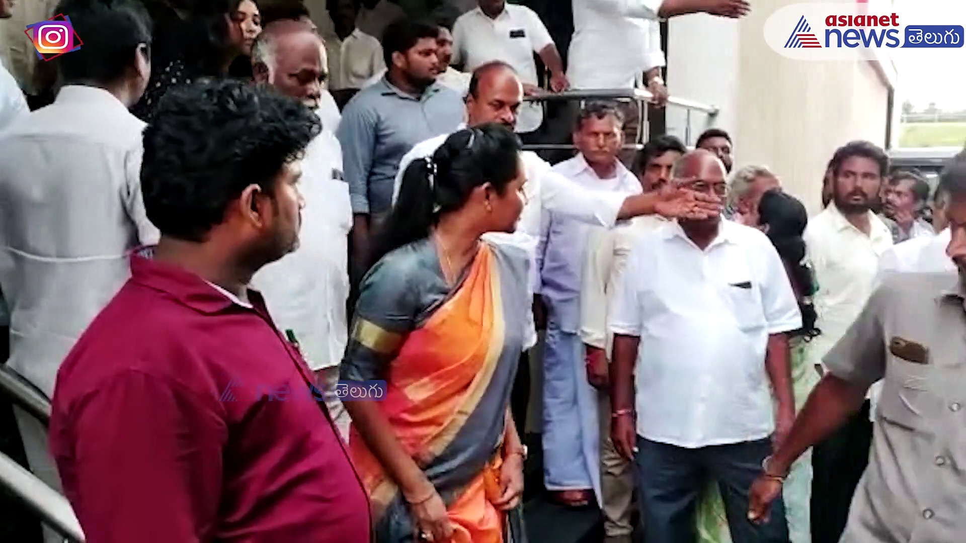 సజ్జల వద్దకు తాడికొండ పంచాయితీ... డొక్కా నియామకంపై ఎమ్మెల్యే శ్రీదేవి సీరియస్