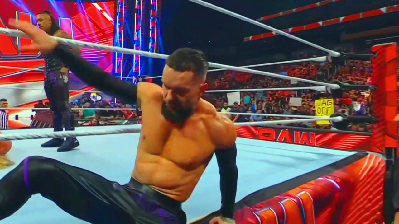 WWE Monday Night Raw 29 August 2022 Full Highlights | WWE Raw Full Highlights Today 08/29/29 Full HD