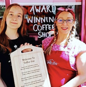 Mansfield writer launches debut poetry book at 'inspiring' café in town