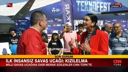 Скачать видео: İnsansız savaş uçağı Kızılelma, Teknofest'te sergileniyor