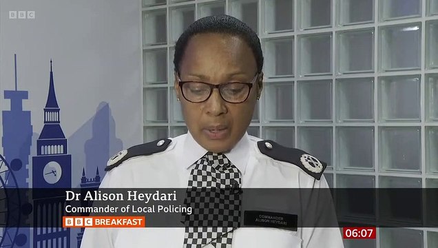 Un rappeur, connu sous le nom de scène TKorStretch, poignardé à mort lors du carnaval du quartier de Notting Hill à Londres - La police ouvre une enquête pour meurtre