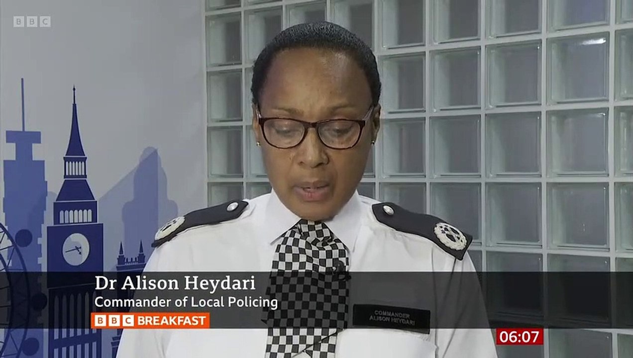 Un rappeur, connu sous le nom de scène TKorStretch, poignardé à mort lors du carnaval du quartier de Notting Hill à Londres - La police ouvre une enquête pour meurtre