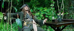 Pirates des Caraïbes : La Fontaine de jouvence Bande-annonce (IT)