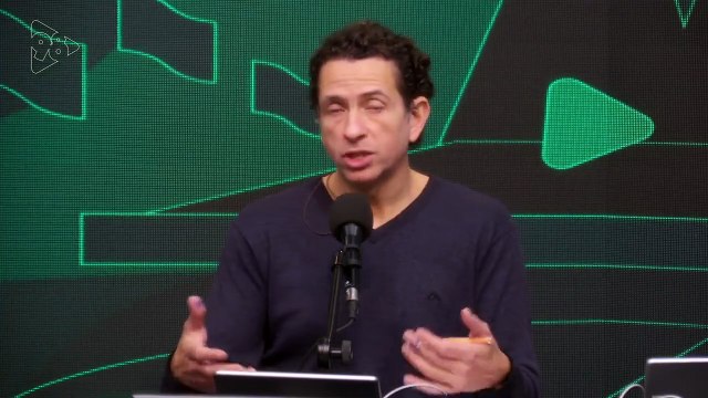 98 Esportes | O Atlético acertou ao punir o atacante Eduardo Vargas?