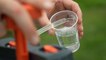 « On n’est jamais à l’abri d’une coupure d’eau » : le boom des purificateurs d’eau en France