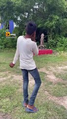 Abey dekh ke nhi chal sakta || new comedy video