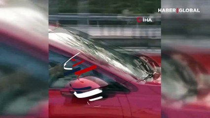 Trafikte "pes" dedirten kareler: Kucağında bebekle direksiyon başına oturdu