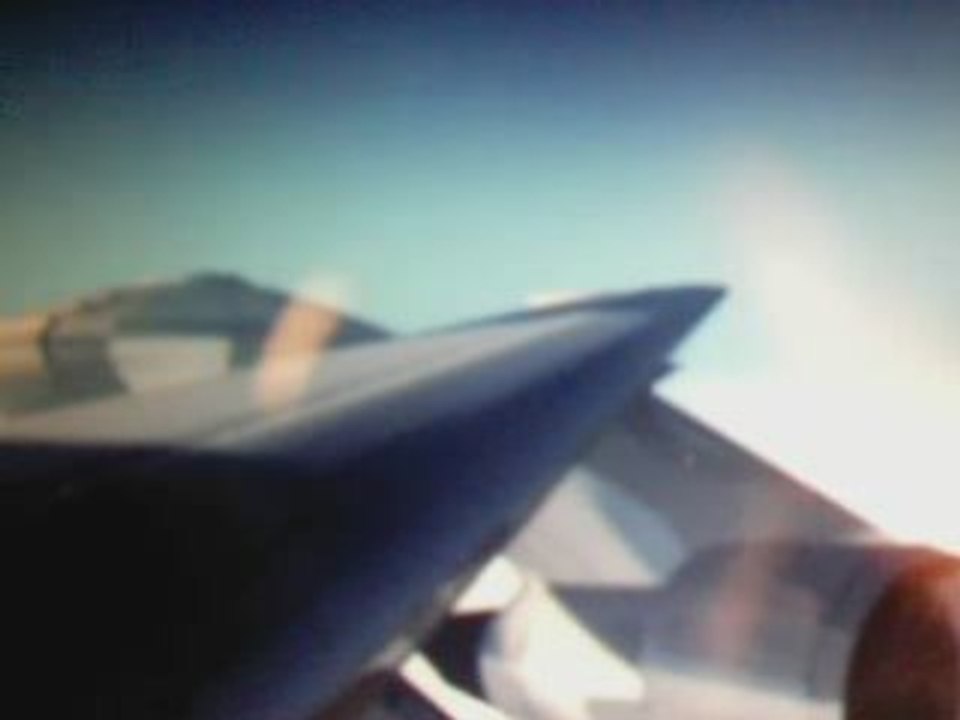 UFO near Boeing 747