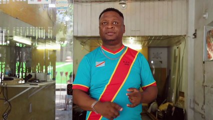 Fernando (Pablo) Mupapa canta sua canção do exílio - 7 Cortes de Cabelo no Congo