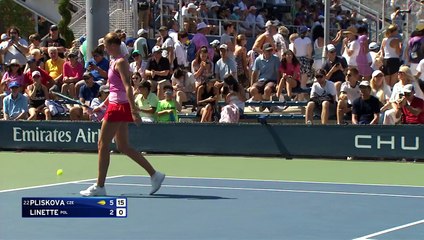 Pliskova a fait parler la poudre pour dominer Linette : les moments forts de sa victoire