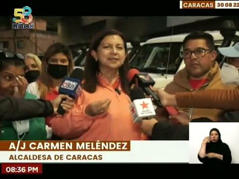 Alcaldía de Caracas entrega 8 nuevas unidades de transporte público para la parroquia El Junquito