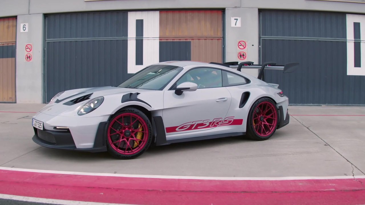 Der Porsche 911 GT3 RS - Vom Cockpit aus adaptierbares Rundstrecken-Fahrwerk