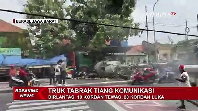 Video Detik-Detik Tiang Roboh Usai DItabrak Truk Kontainer: Tiang Langsung Ambruk Menimpa Warga!