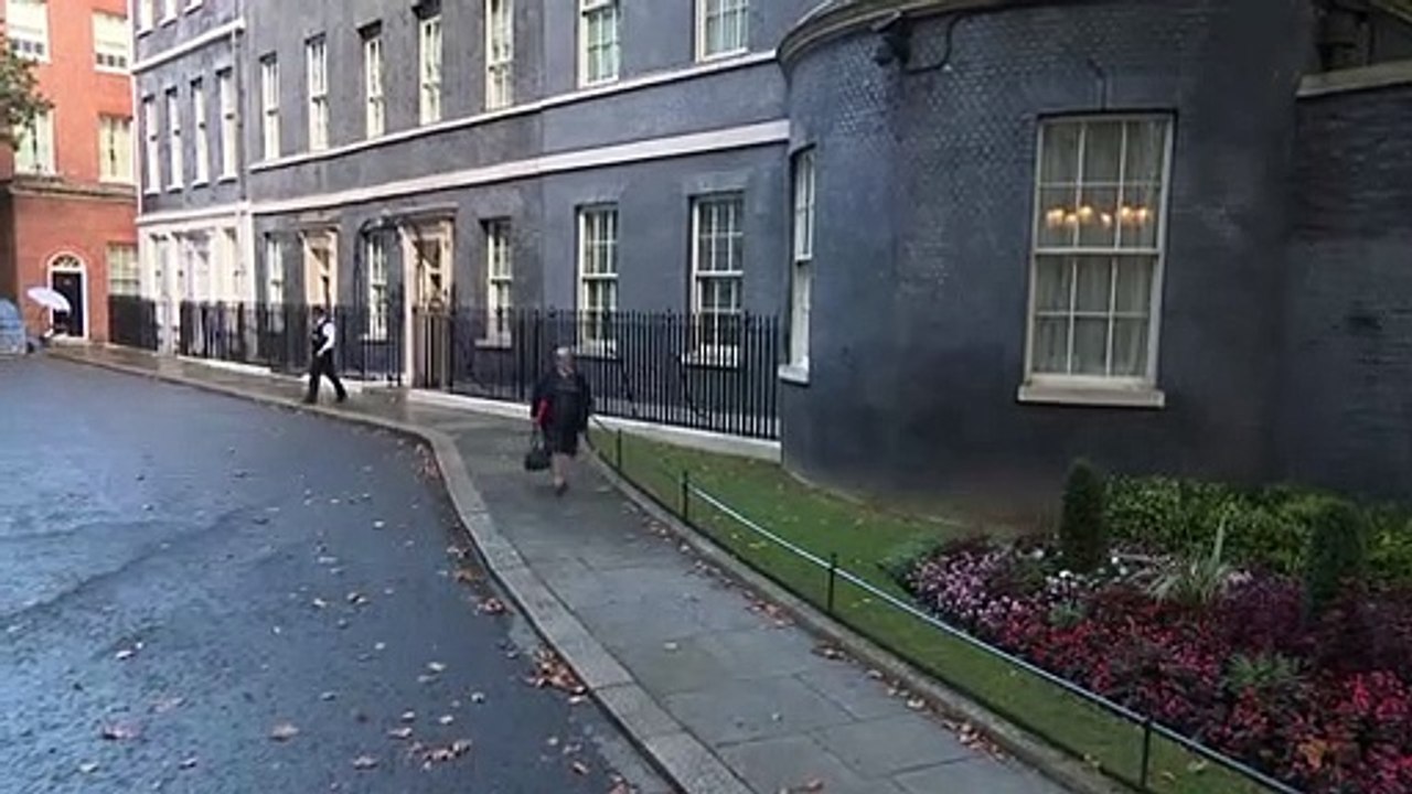 Cabinet members depart Downing Street ahead of PMQs