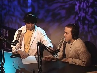 Howard TV  Grillo Screws Up