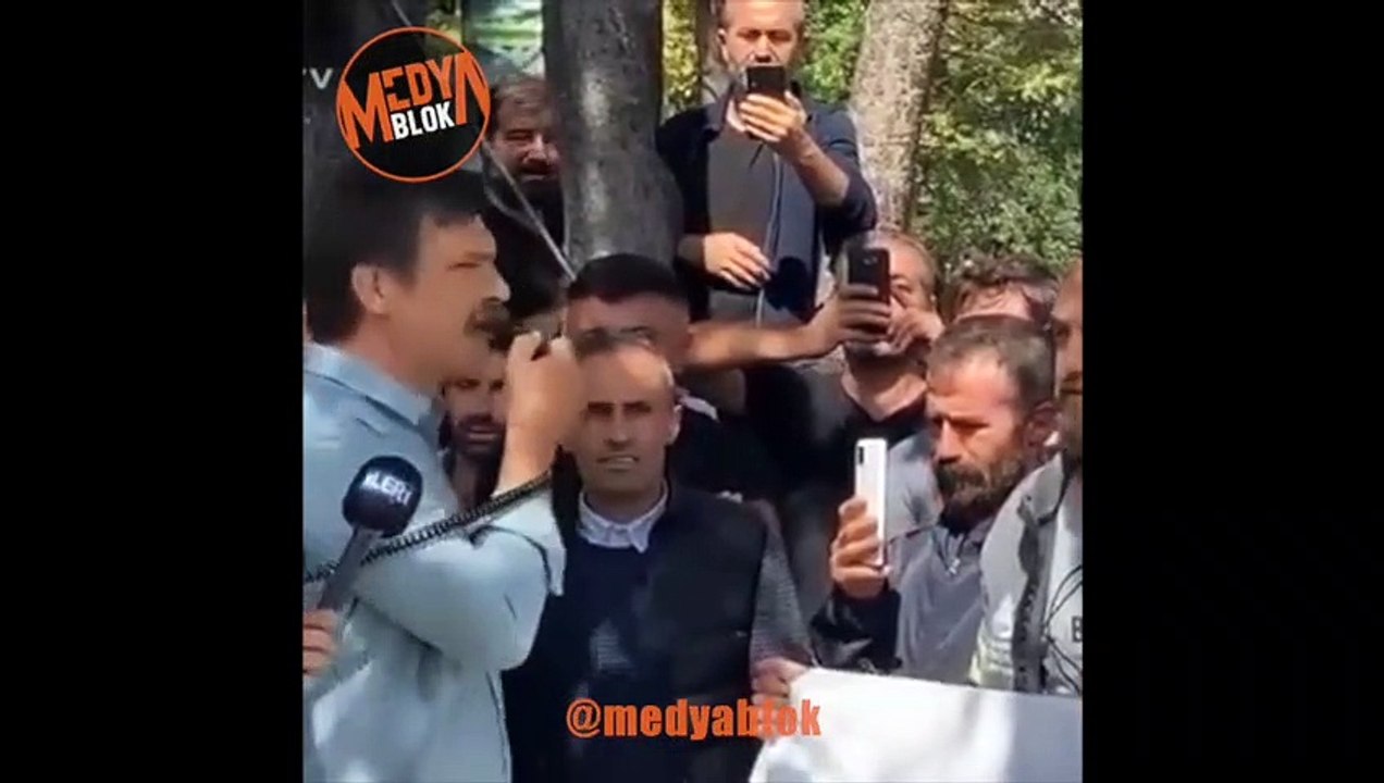 Açlık sınırının altında maaş alan İBB işçileri eylemde: Erkan Baş destek verdi