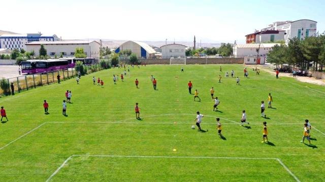 Van yerel haberleri: Van Büyükşehir Belediyesinin yaz okulları sona erdi