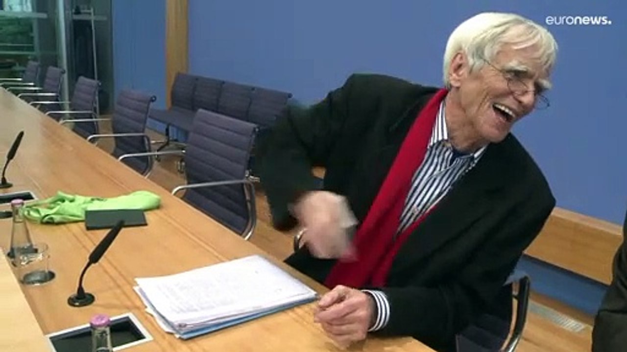 Grünen-Mitgründer Hans-Christian Ströbele gestorben