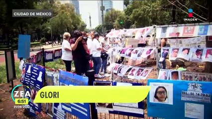 Familiares develan placa como homenaje en la Glorieta de los Desaparecidos