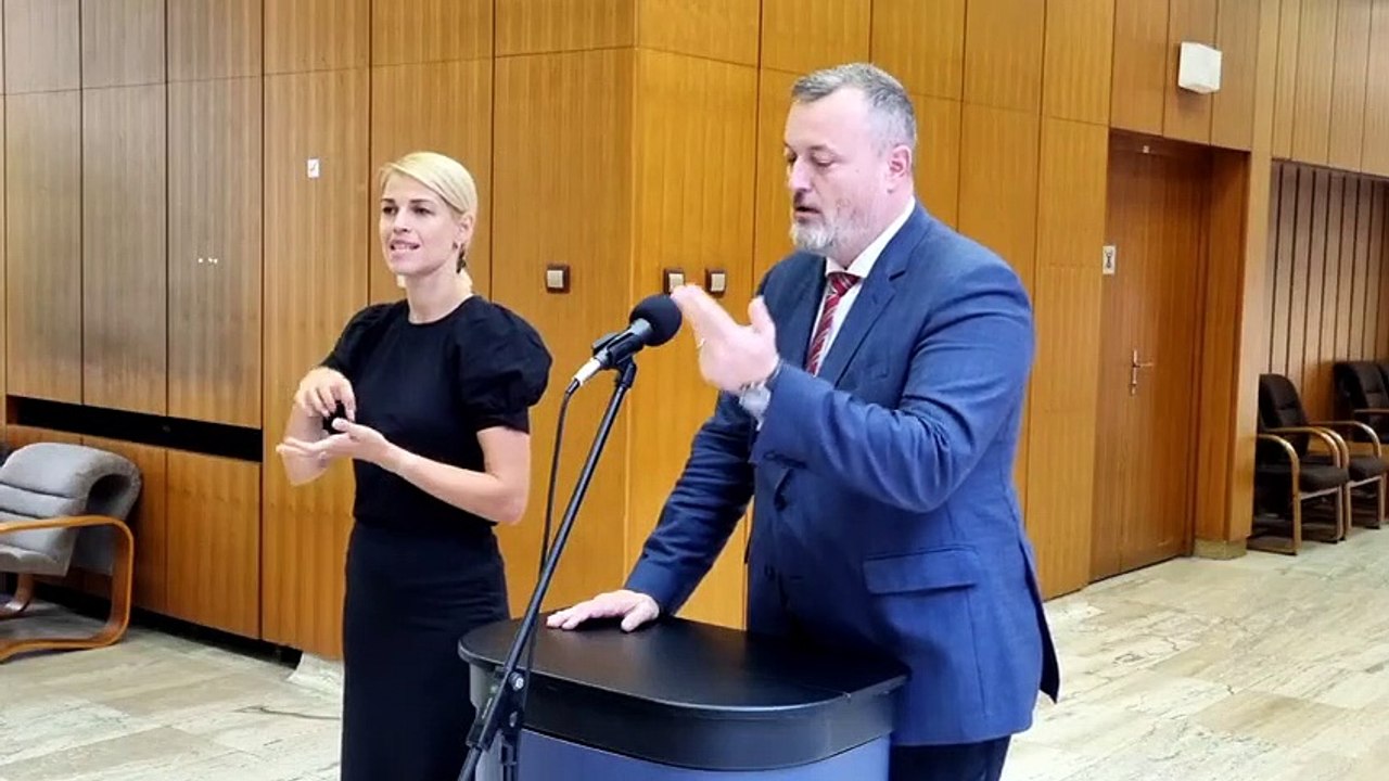 ZÁZNAM: Krajniak: Pri energiách musíme prijať tvrdé opatrenia, návrh MH treba dopracovať