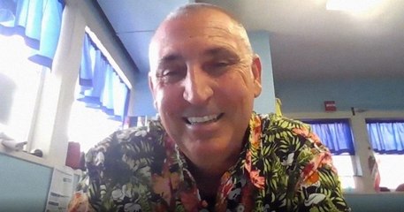 Un ancien concierge d'école a obtenu un poste d'enseignant puis de directeur dans le même établissement