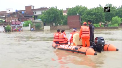 UP: CM Yogi takes stock of flood-hit areas in Varanasi