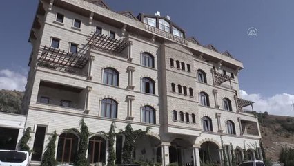 Kapadokya'da kayadan oyma otelde bulunan "Prenses Diana odası" ilgi görüyor