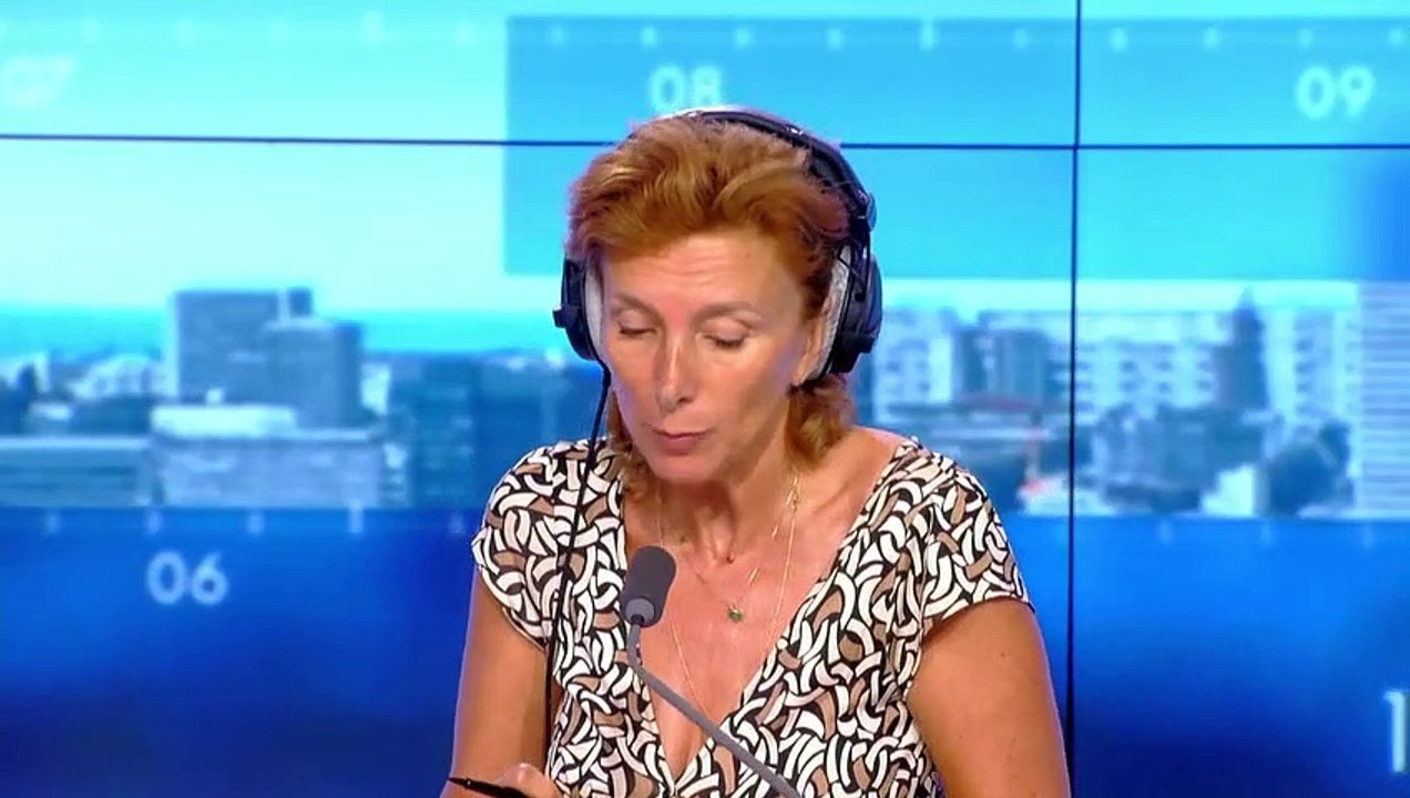 Tennis : l'ex-entraîneur de Fiona Ferro mis en examen pour viols et agressions sexuelles