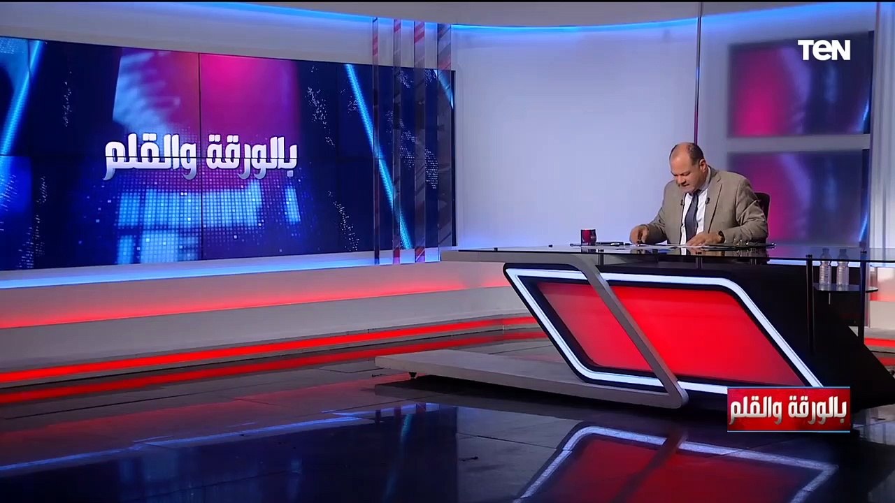جبت القرار منين! الديهي يفتح النار على نجيب ساو...