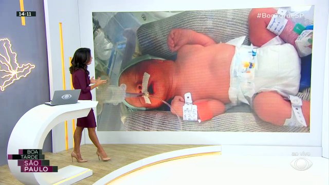Mãe descobre gravidez de gêmeos na hora do parto 31/08/2022 15:17:13