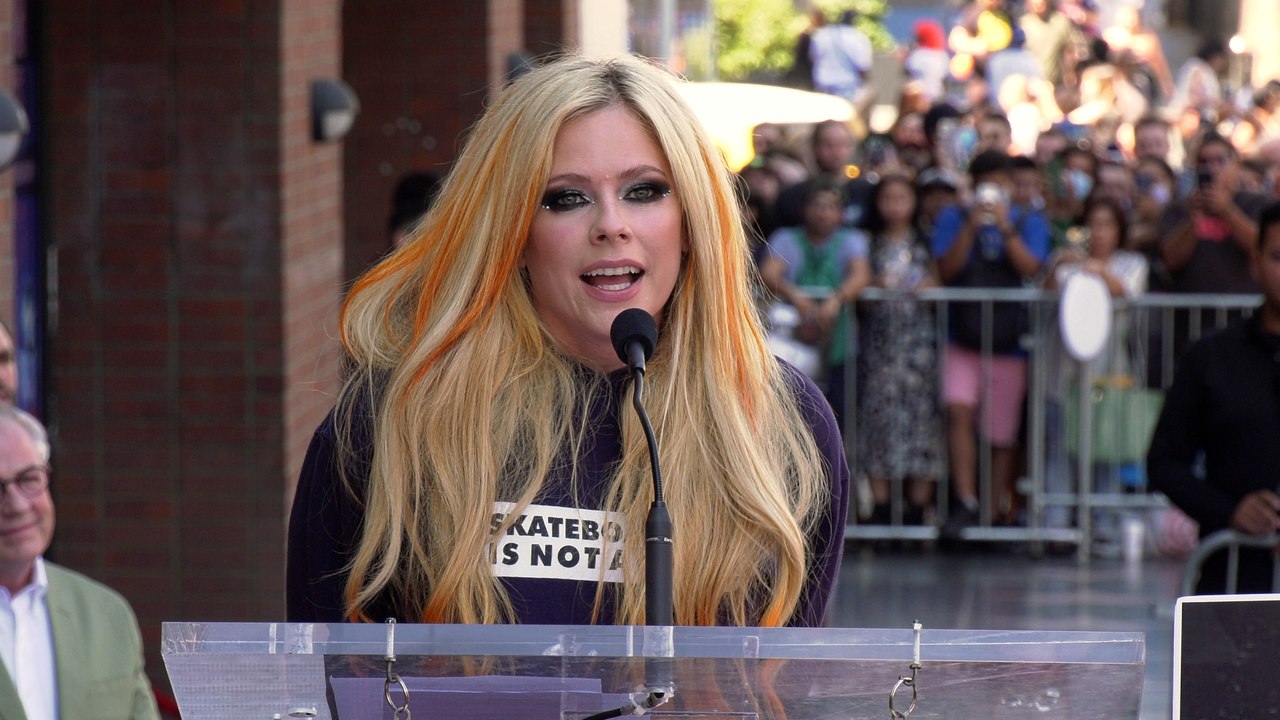 Avril Lavigne speech at her Hollywood Walk of Fame Star unveiling ceremony